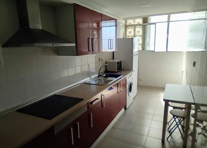 Piso Frente Al Mar Apartment *